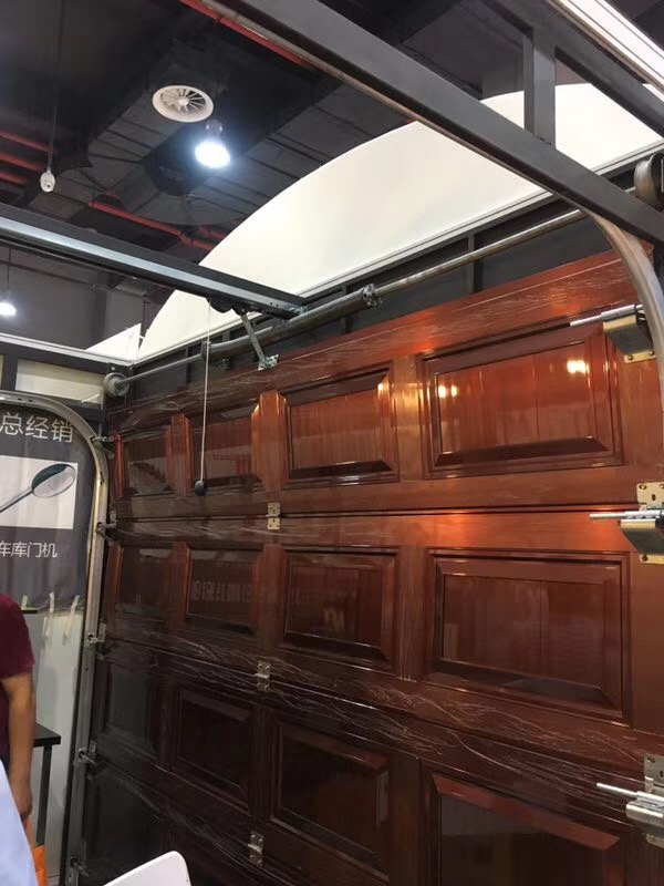 翻板車庫（kù）門.jpg